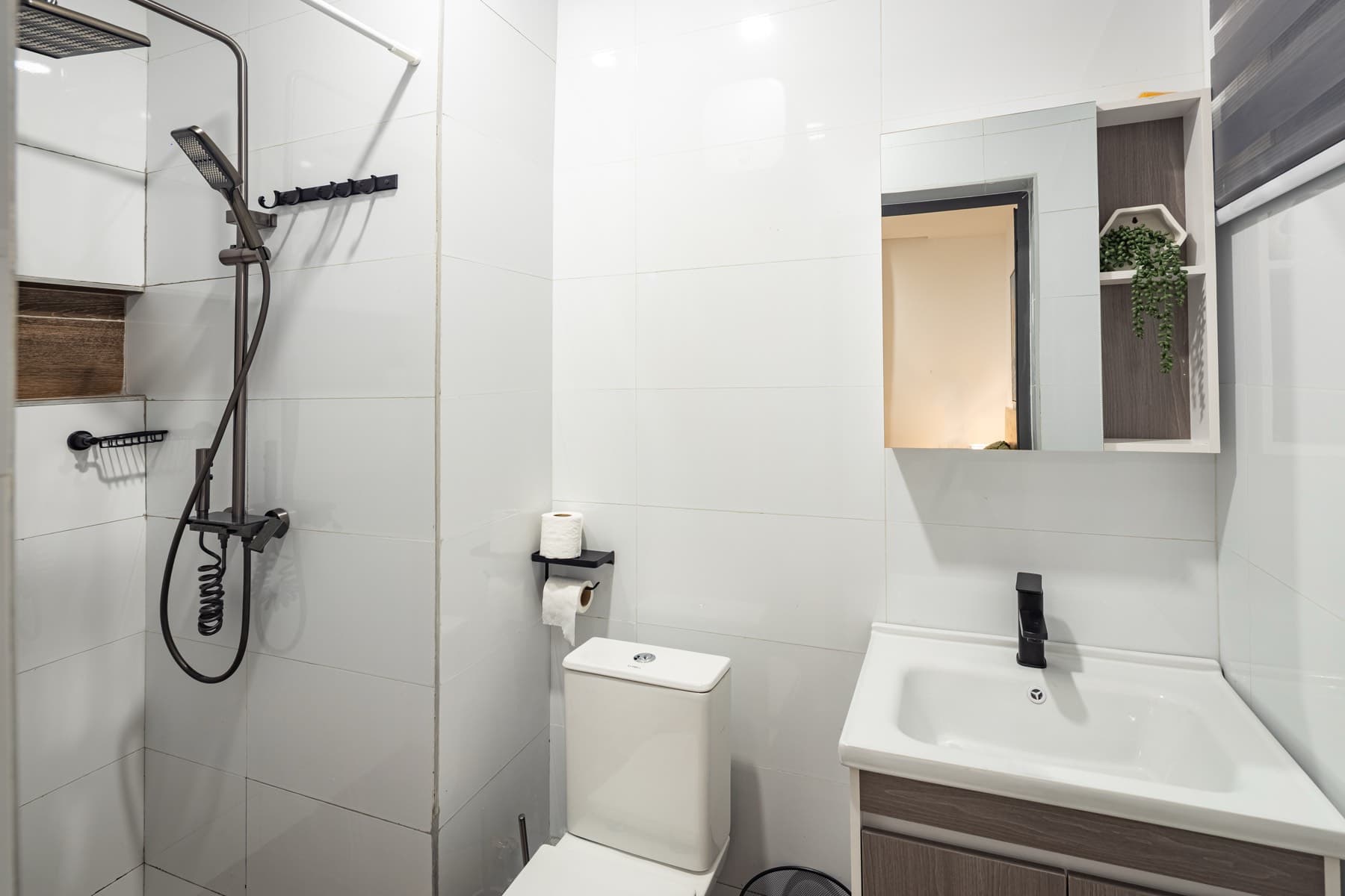 GreyAsset Apartments — photo 4